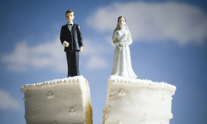Manter nome de casada após separação pode gerar dano moral, diz TJ-SP